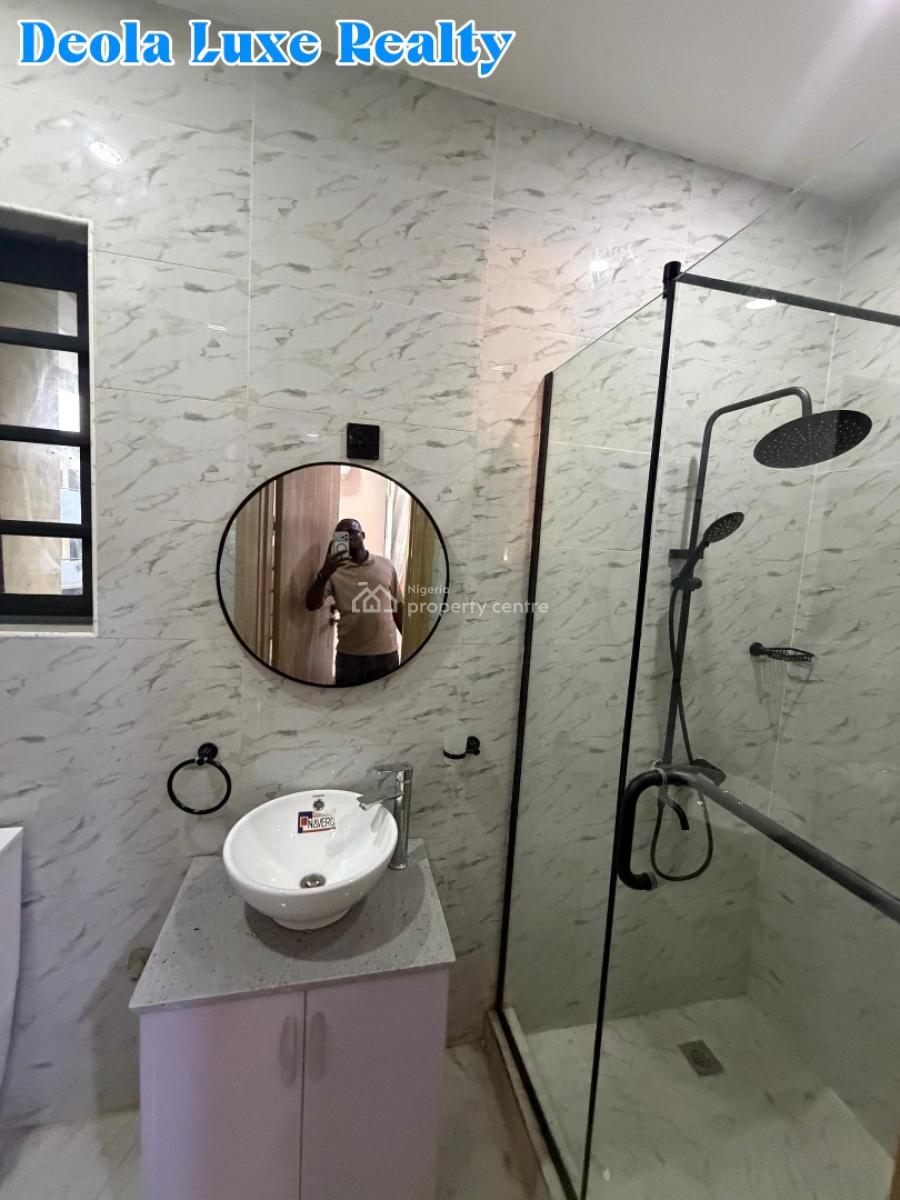 Contemporary Furnished 3-bed Apartment with Stunning City & Water View, Off Ahmadu Bello Way., Victoria Island (vi), Lagos, Flat / Apartment for Rent