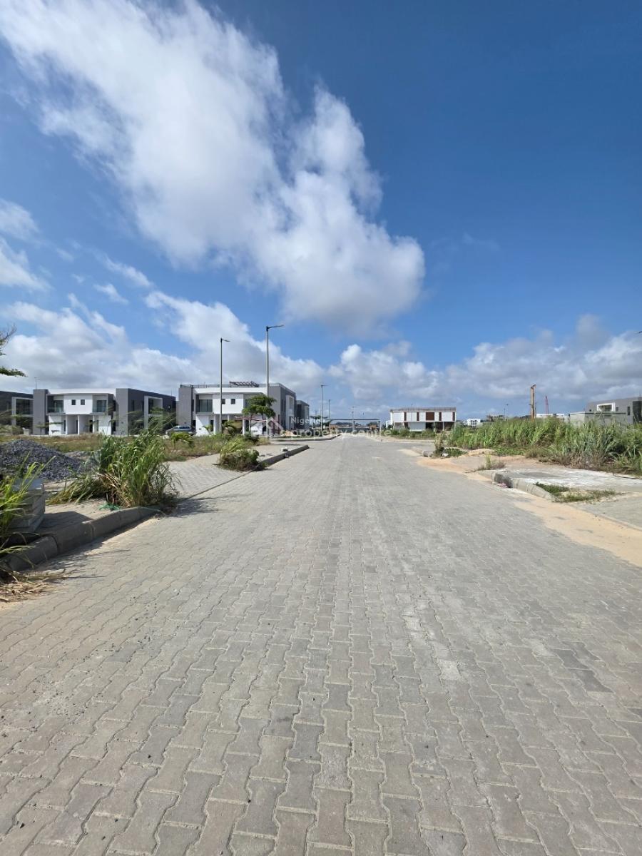 Luxury 1260sqm Apartment Plot in a Beautiful Estate, Maiyegun Beach Front Estate, Jakande, Lekki, Lagos, Residential Land Joint Venture
