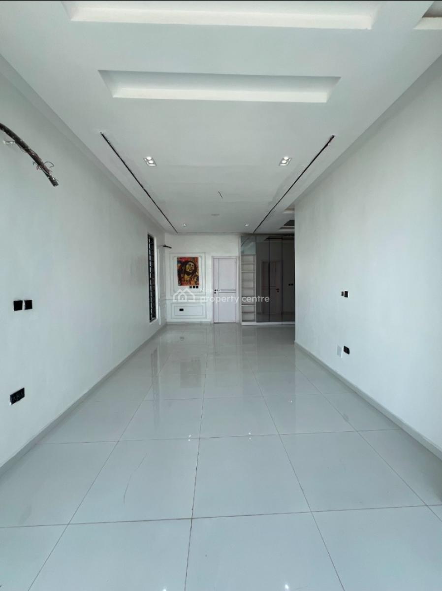 Nicely Finished 5 Bedrooms Fully Detached House with Bq, Chevron Drive, Lekki, Lagos, Detached Duplex for Sale