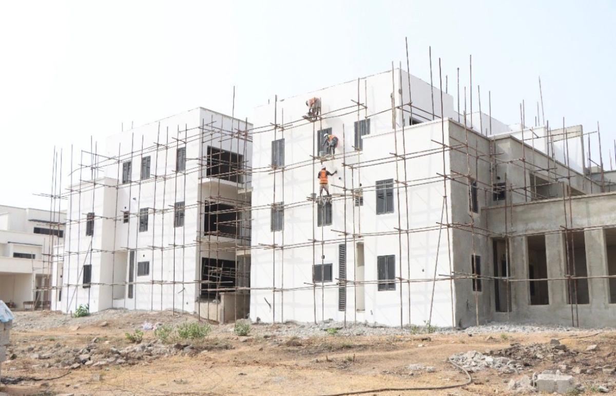 Affordable and Great Deal of 5bedroom Terrace, Airport Road, Central Business District, Abuja, Terraced Duplex for Sale