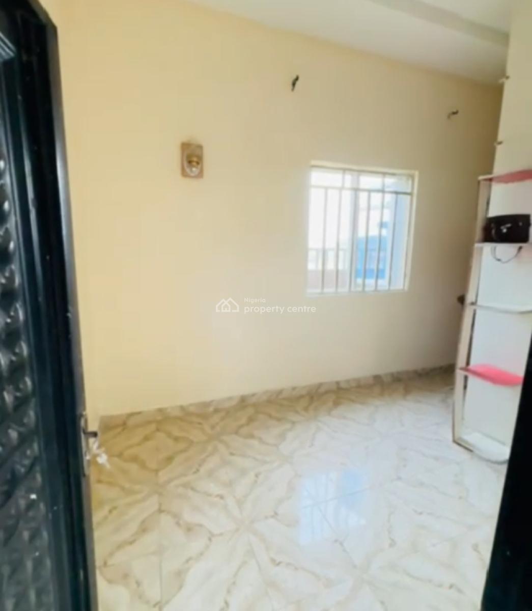 Selfcon at Apo in an Estate, Super Cell Estate, Apo, Abuja, Self Contain (single Rooms) for Rent