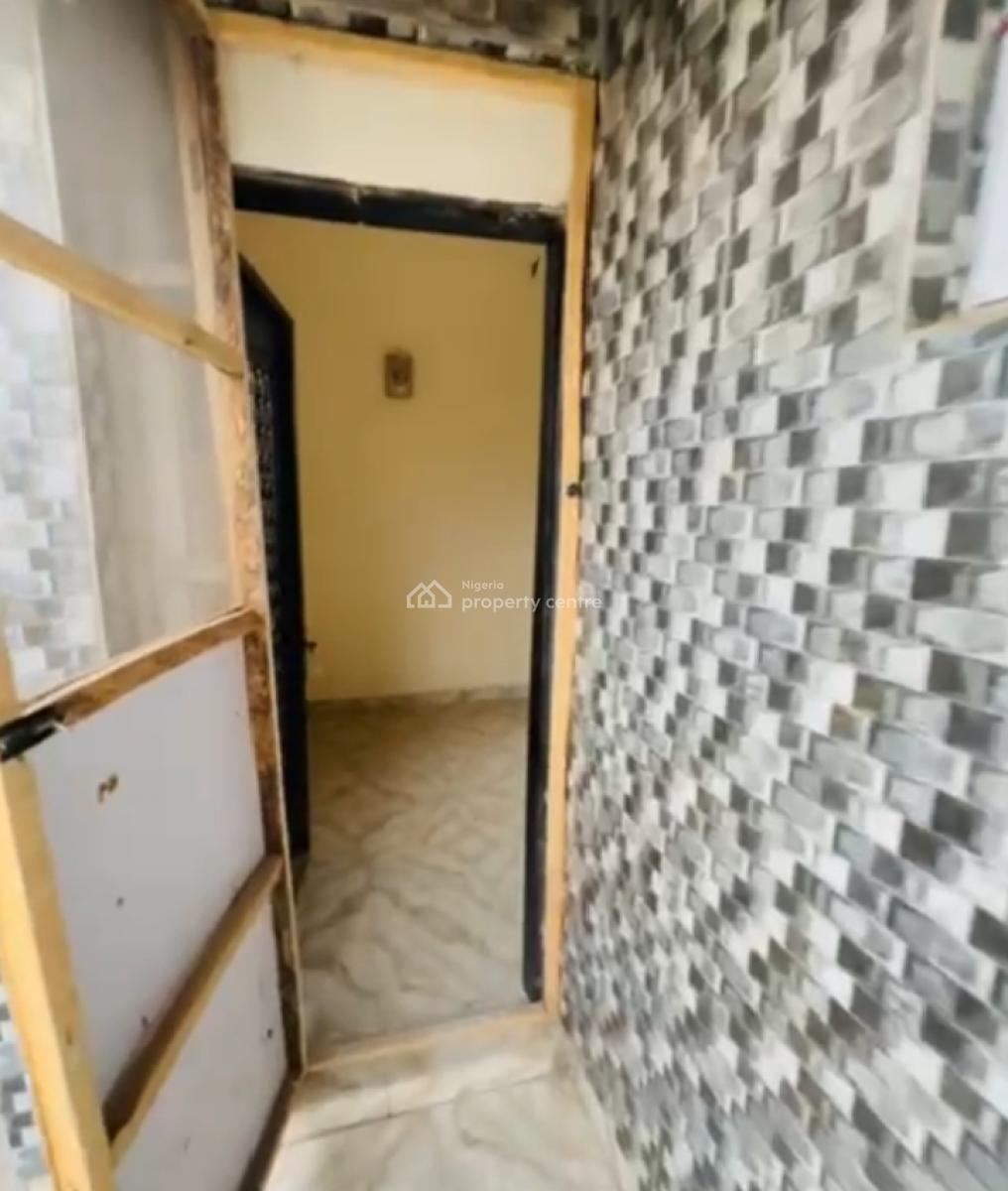 Selfcon at Apo in an Estate, Super Cell Estate, Apo, Abuja, Self Contain (single Rooms) for Rent