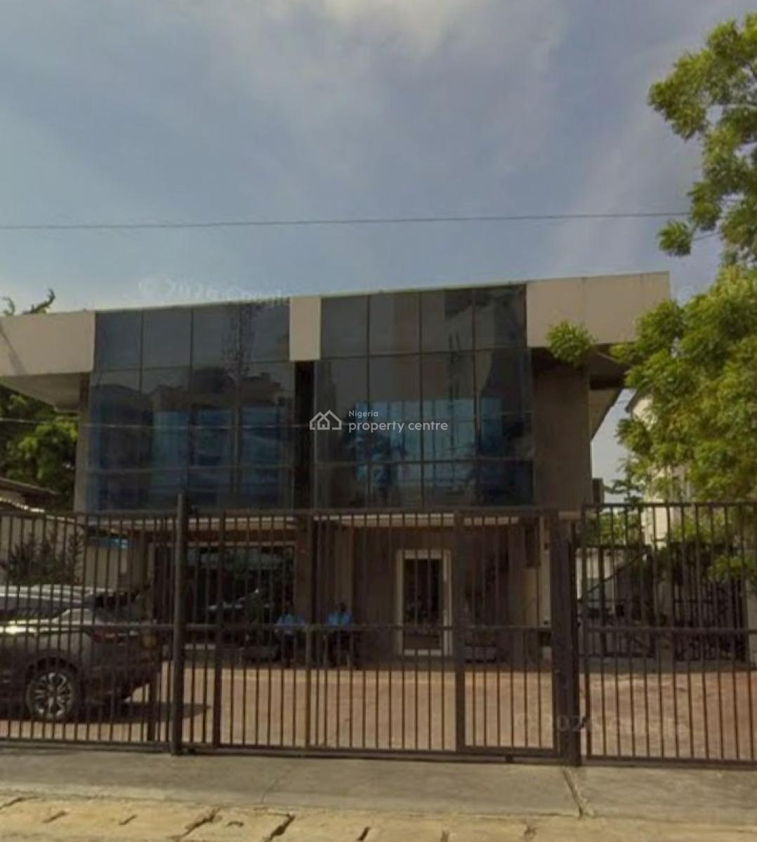 5 Bedroom  Office Building with 2rms on 700sqm, Off Idejo  Street, Victoria Island (vi), Lagos, Detached Duplex for Sale