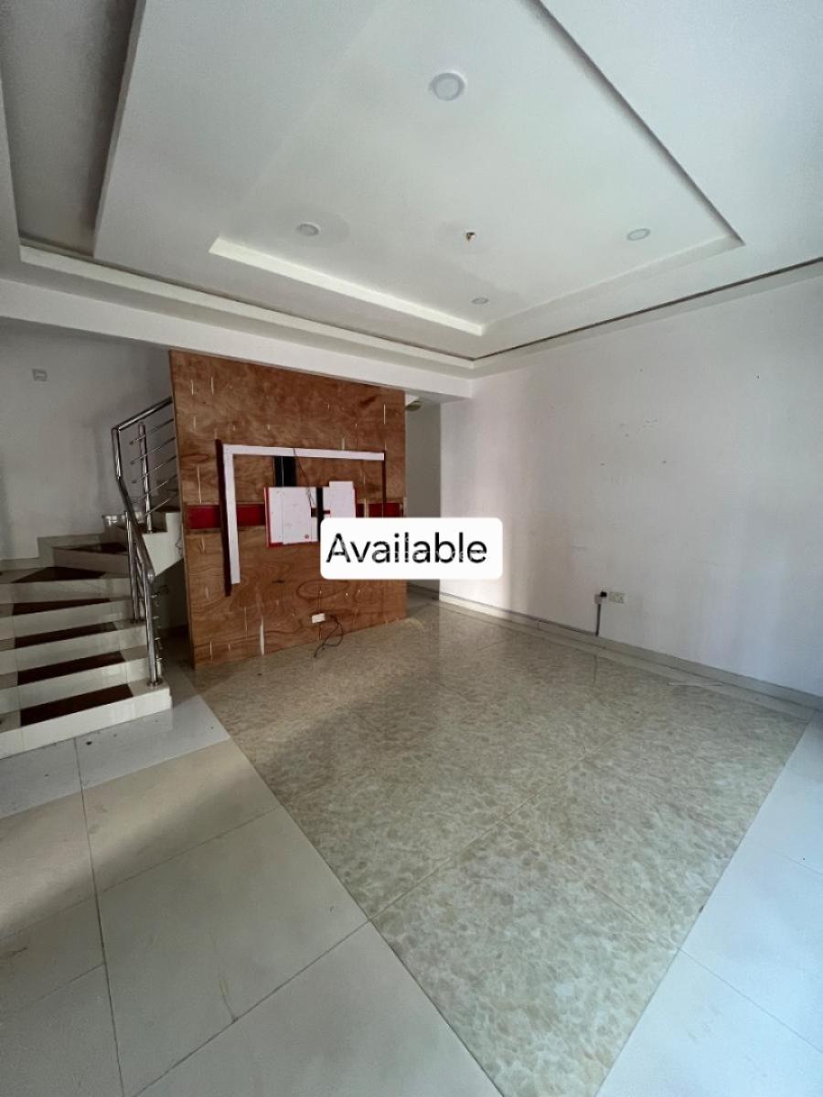 Self Serviced 3 Bedroom Semi Detached Duplex with a Bq and a Rooftop, Lekki Phase 1, Lekki, Lagos, Semi-detached Duplex for Rent