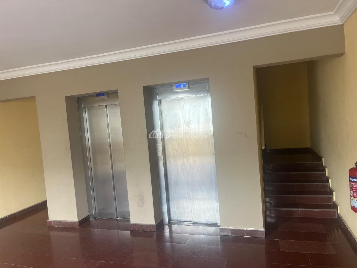 Brand New Specious 3 Bedrooms Apartments with a Room Bq, Lekki Phase 1, Lekki, Lagos, Flat / Apartment for Rent