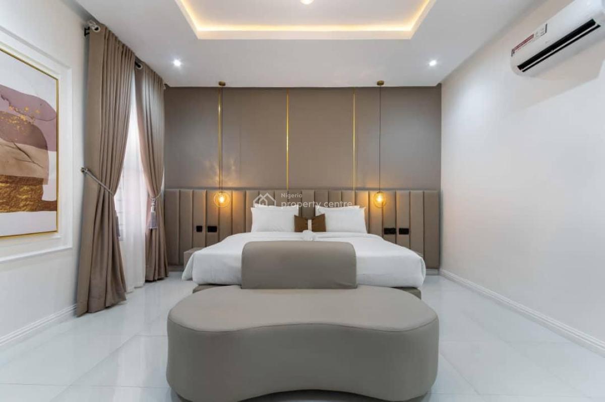 Premium Luxury 3-bedroom Apartment with Swimming Pool and Gymnasium, Jacuzzi,housekeeping Services and En-suite Rooms, Ikate, Lekki, Lagos, Flat / Apartment Short Let