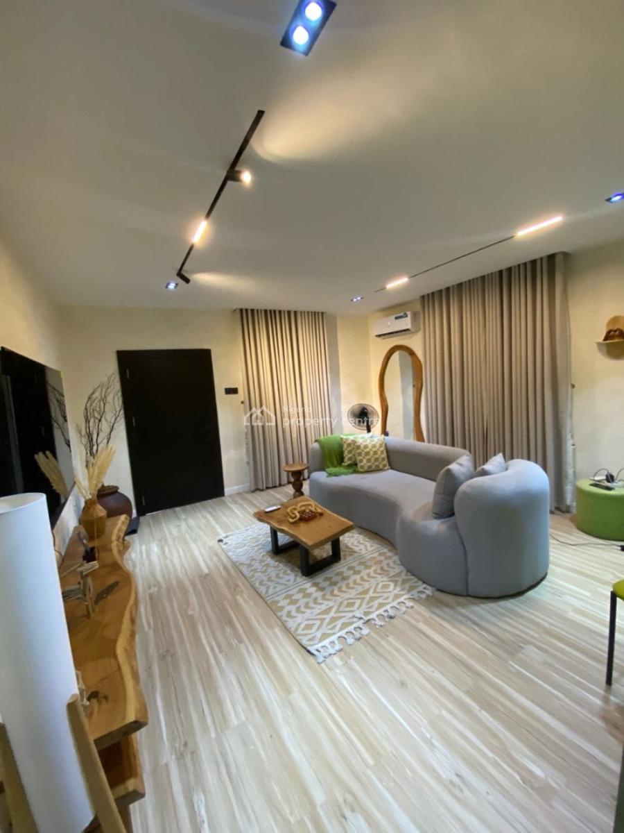 Executive Standard One-bedroom, Joseph Harrison, Onike, Yaba, Lagos, Mini Flat (room and Parlour) Short Let