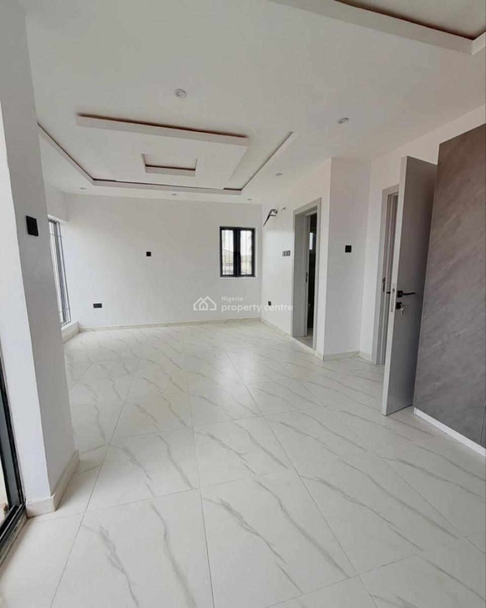 4 Bedroom Self Compound Terrace Duplex with Bq, Obanikoro, Shomolu, Lagos, Terraced Duplex for Sale