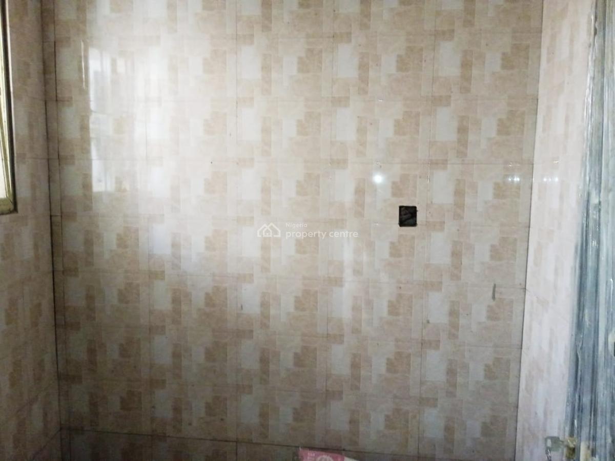 a 95% Luxury Mini Flat in Magodo Gra, Off Emmanuel Kashi Street, Magodo Gra, Magodo, Lagos, Mini Flat (room and Parlour) for Rent