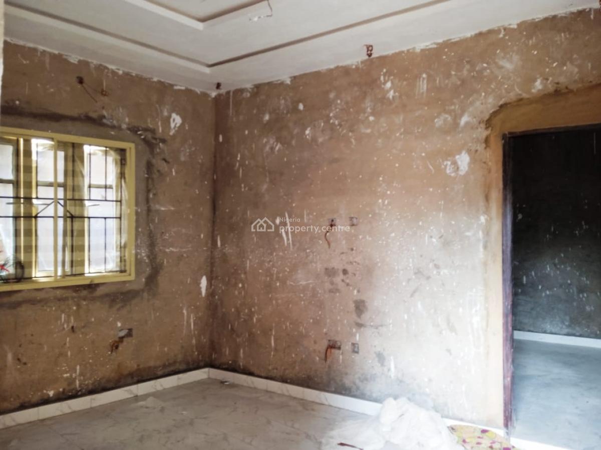 a 95% Luxury Mini Flat in Magodo Gra, Off Emmanuel Kashi Street, Magodo Gra, Magodo, Lagos, Mini Flat (room and Parlour) for Rent