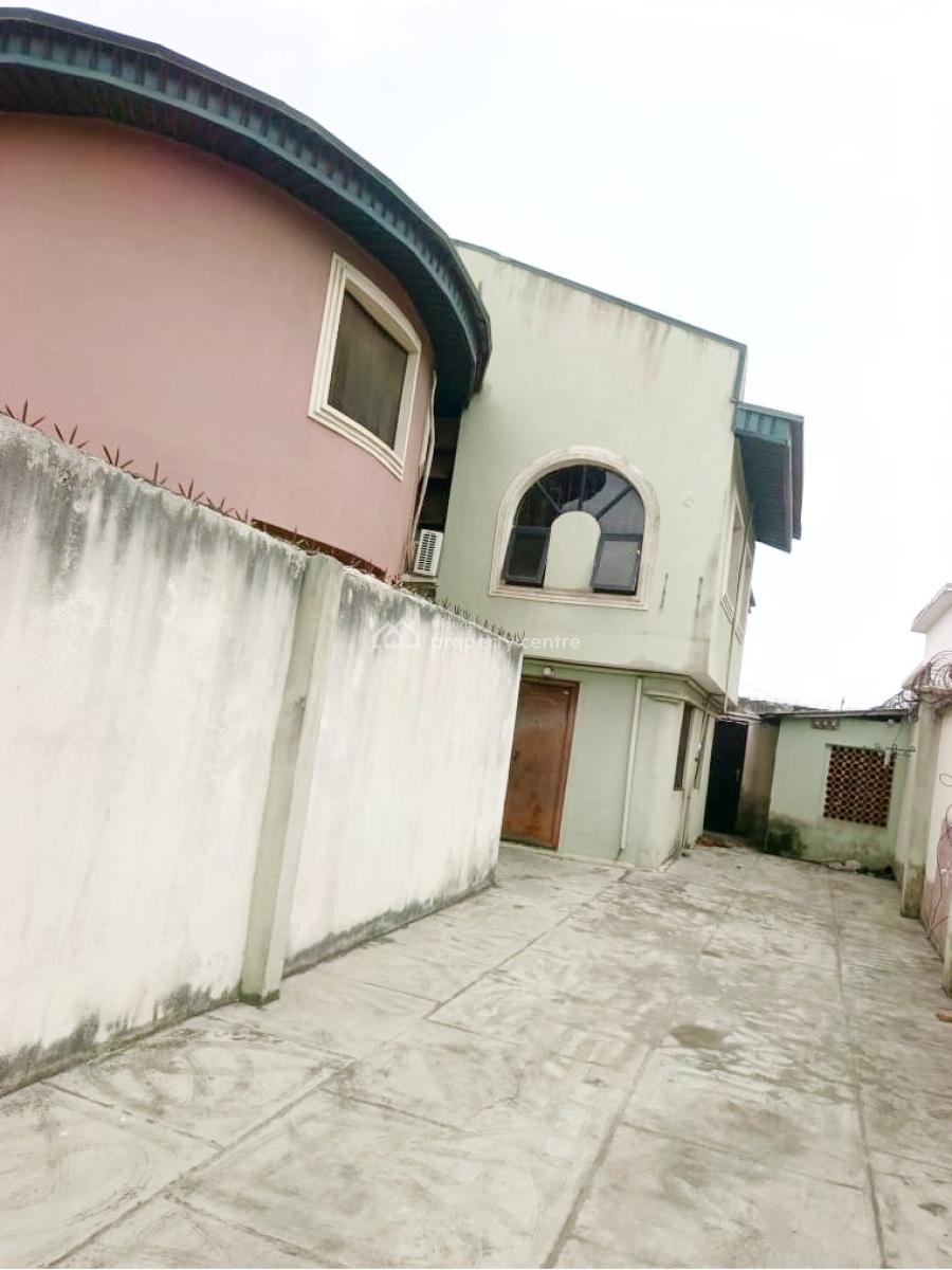 Luxury 2 Bedroom Detached Duplex with Bq, Gra Phase 1, Magodo, Lagos, Detached Duplex for Rent