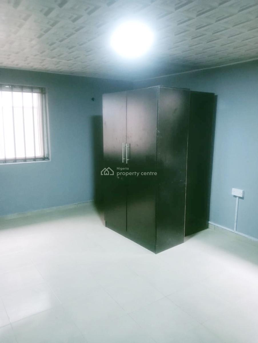 Luxury 2 Bedroom Flat, Gra Phase 1, Magodo, Lagos, Flat / Apartment for Rent