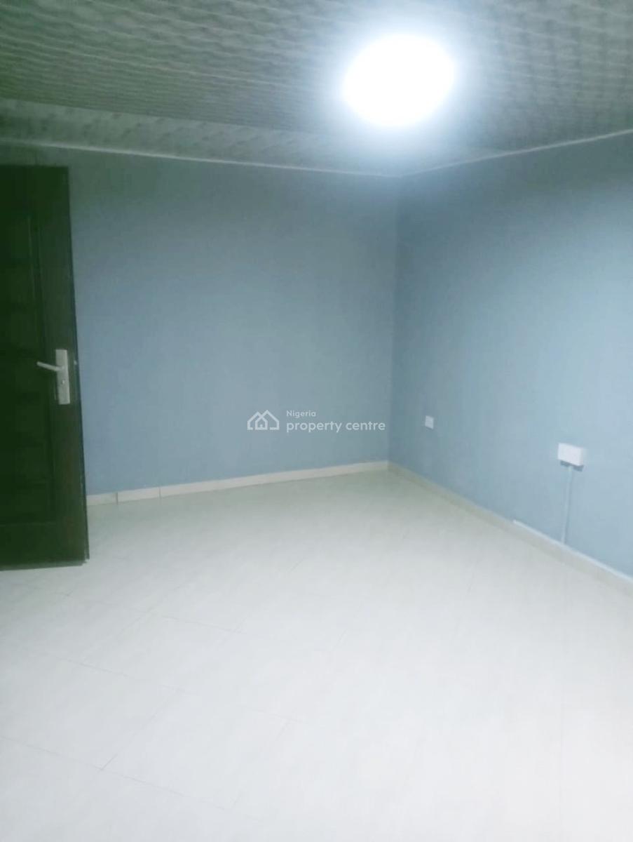 Luxury 2 Bedroom Flat, Gra Phase 1, Magodo, Lagos, Flat / Apartment for Rent