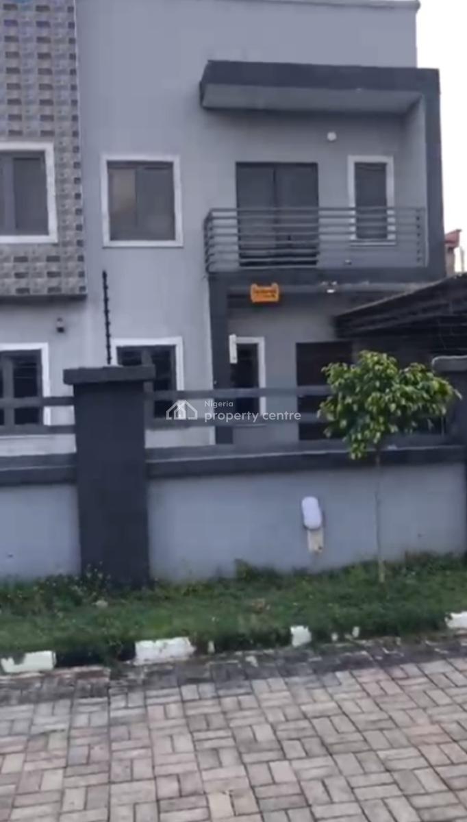 for a Lucky Buyer 4 Bedrooms Fully Detached Duplex with Bq  in Estate, Kabusa, Abuja, House for Sale