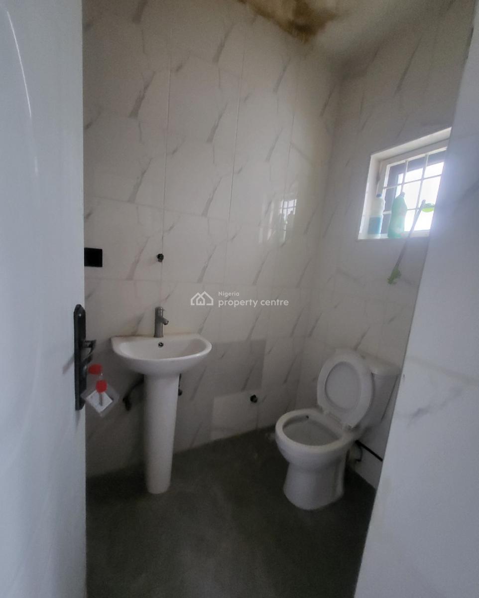 Luxurious Massive 3bedroom Flat with Bq, By Rita Hotel, Garki, Abuja, Flat / Apartment for Rent