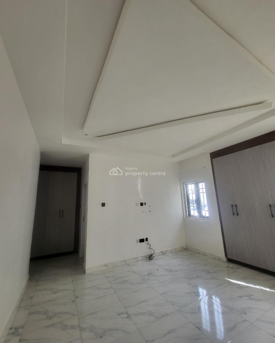 Luxurious Massive 3bedroom Flat with Bq, By Rita Hotel, Garki, Abuja, Flat / Apartment for Rent