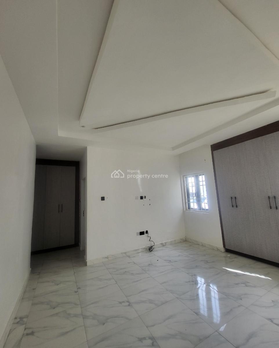 Luxurious Massive 3bedroom Flat with Bq, By Rita Hotel, Garki, Abuja, Flat / Apartment for Rent