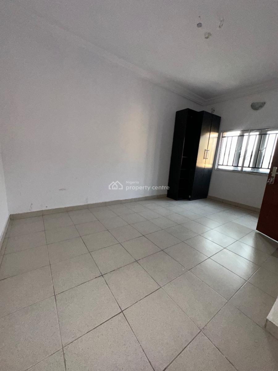 Specious 3bedroom Apartment, Atlantic View Estate New Road, Lekki, Lagos, Flat / Apartment for Rent