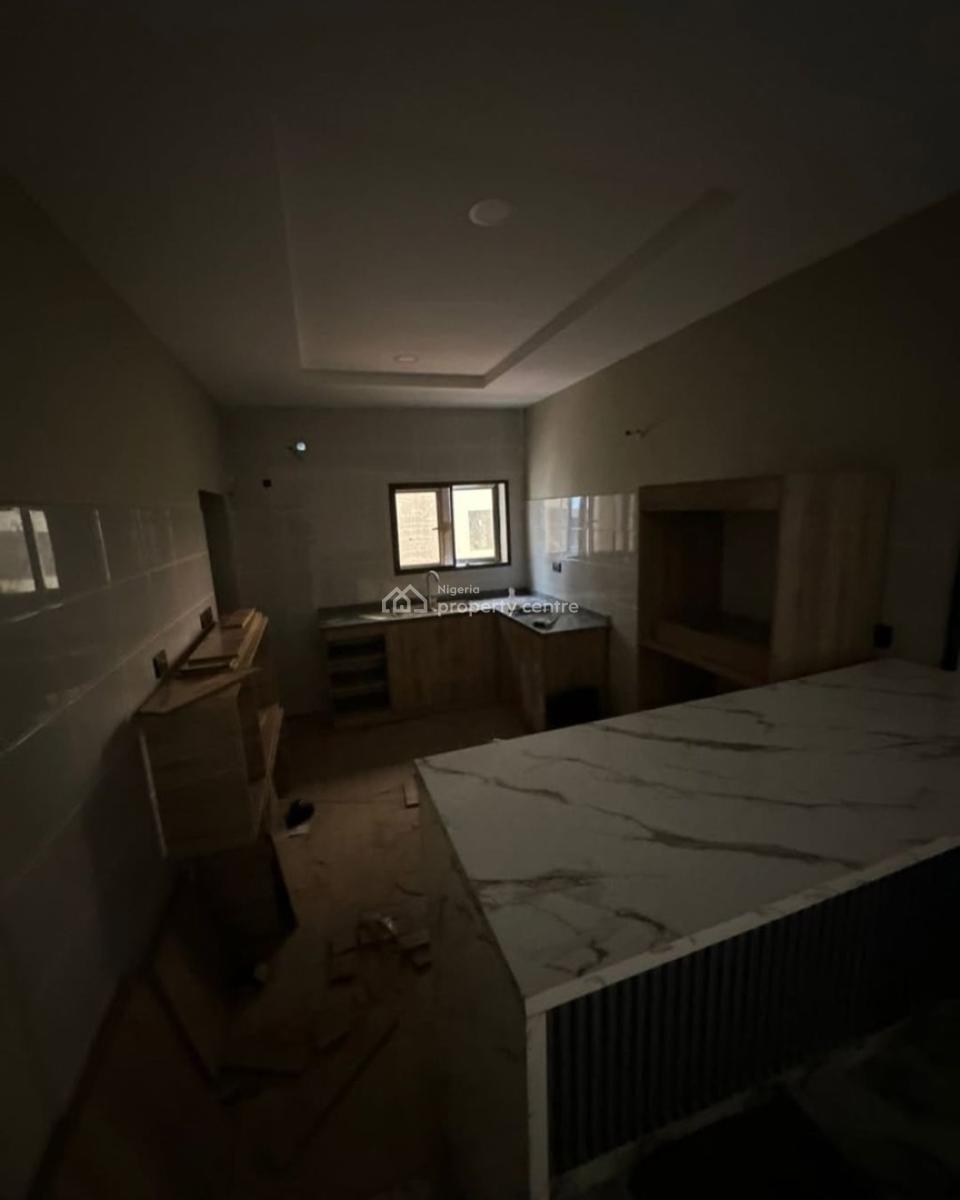 Newly Built 2 Bedroom Apartment, Jahi, Abuja, Block of Flats for Sale