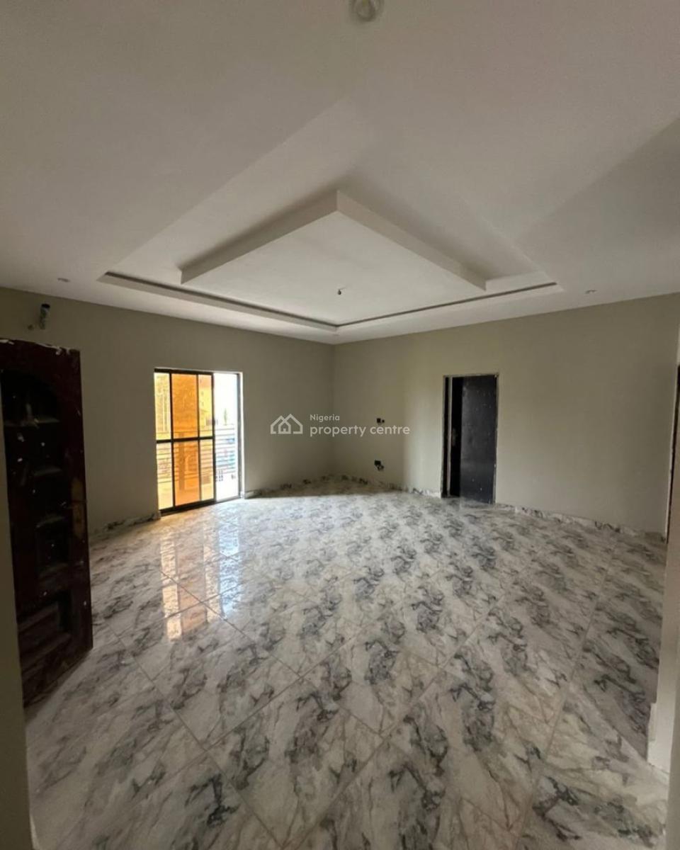 Newly Built 2 Bedroom Apartment, Jahi, Abuja, Block of Flats for Sale