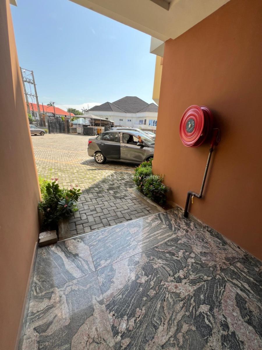 Lovely Massive Well Furnished 3 Bedroom Flat Apartment in Ikeja Lagos, Adeniyi Jones Ikeja, Adeniyi Jones, Ikeja, Lagos, Flat / Apartment for Rent