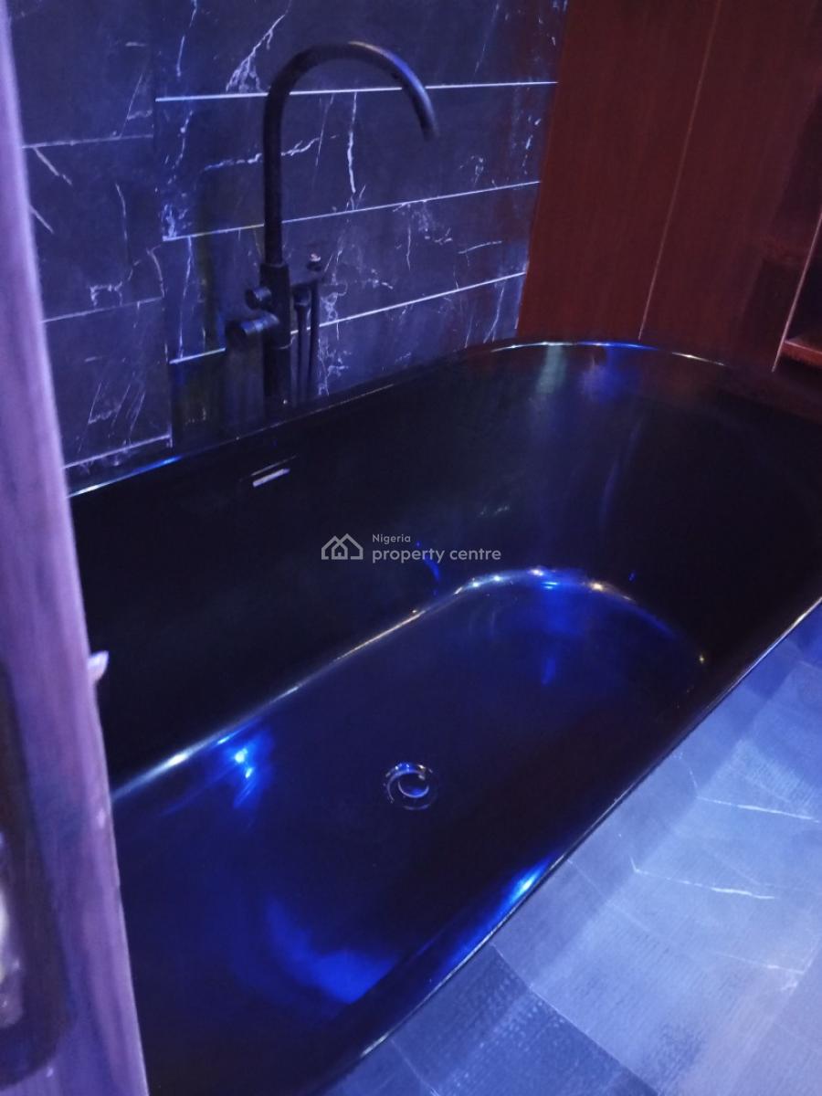 Luxury 3bedroom House, Before Chevron Round About, Lekki Phase 1, Lekki, Lagos, Detached Duplex Short Let