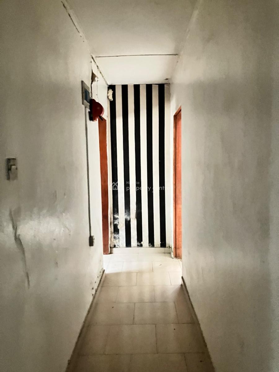 Beautiful 2 Bedroom Flat Only You in The Compound, Inside Well Secured Estate Adeniyi Jones Ikeja, Adeniyi Jones, Ikeja, Lagos, Flat / Apartment for Rent