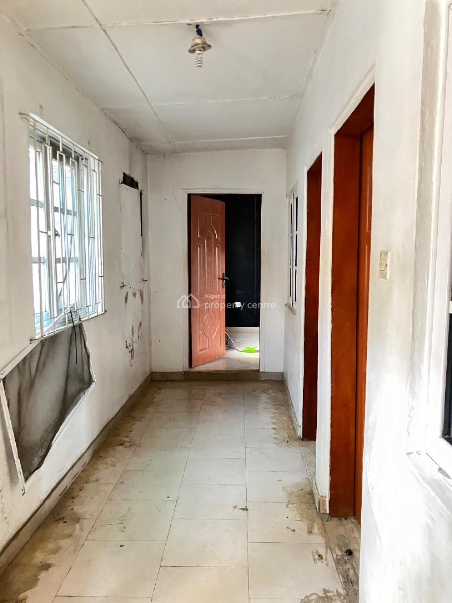 Beautiful 2 Bedroom Flat Only You in The Compound, Inside Well Secured Estate Adeniyi Jones Ikeja, Adeniyi Jones, Ikeja, Lagos, Flat / Apartment for Rent