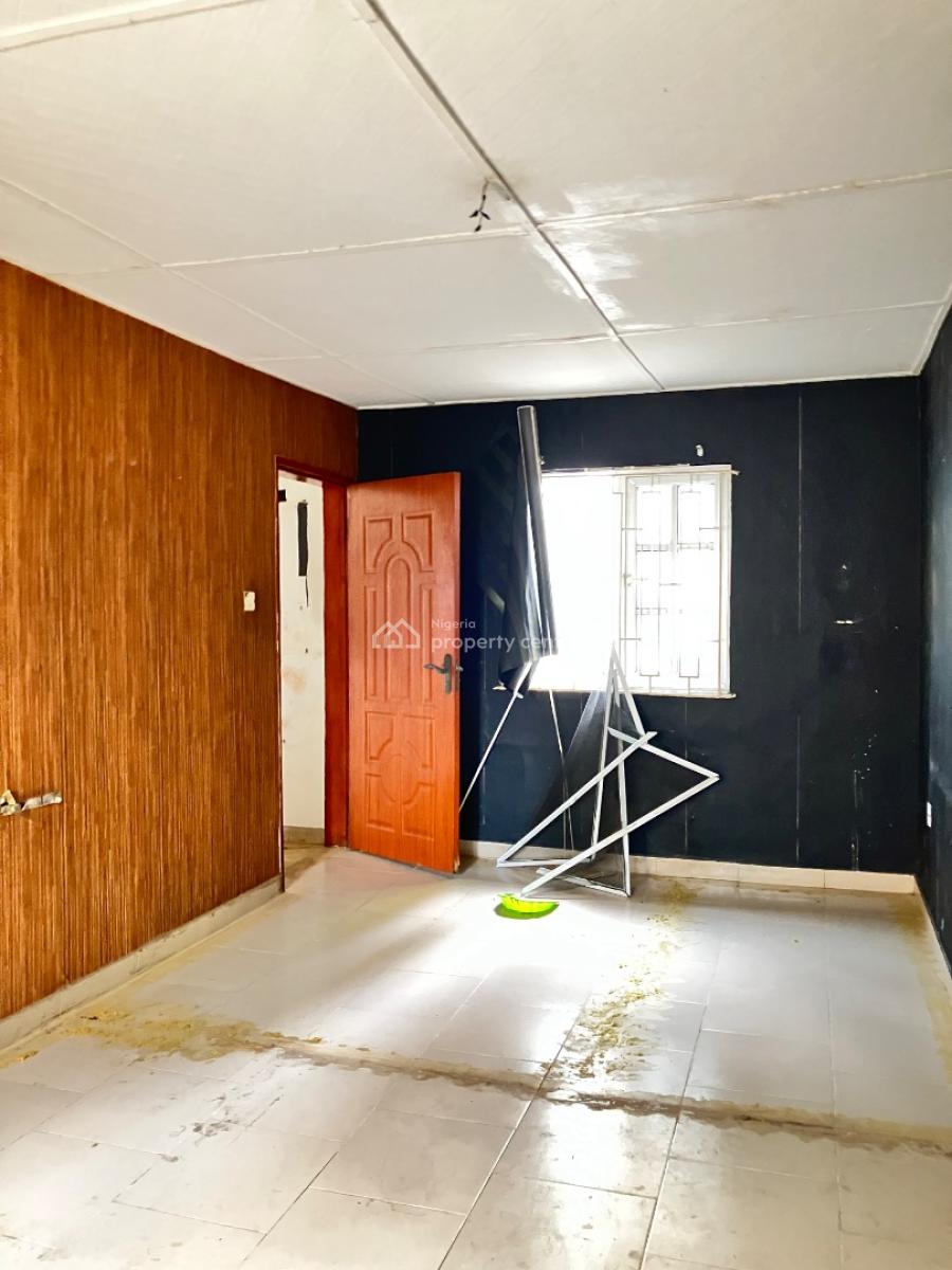 Beautiful 2 Bedroom Flat Only You in The Compound, Inside Well Secured Estate Adeniyi Jones Ikeja, Adeniyi Jones, Ikeja, Lagos, Flat / Apartment for Rent