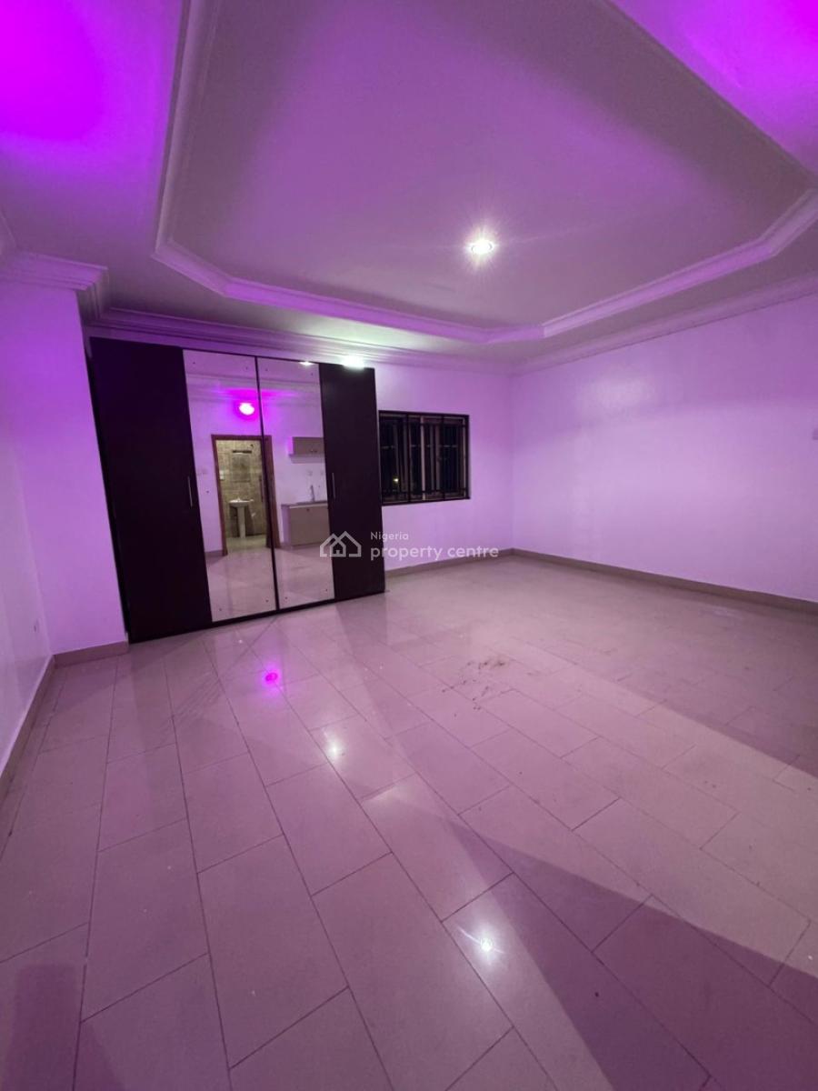 Massive Studio Apartment Available, Chevron, Lekki, Lagos, Self Contain (single Rooms) for Rent