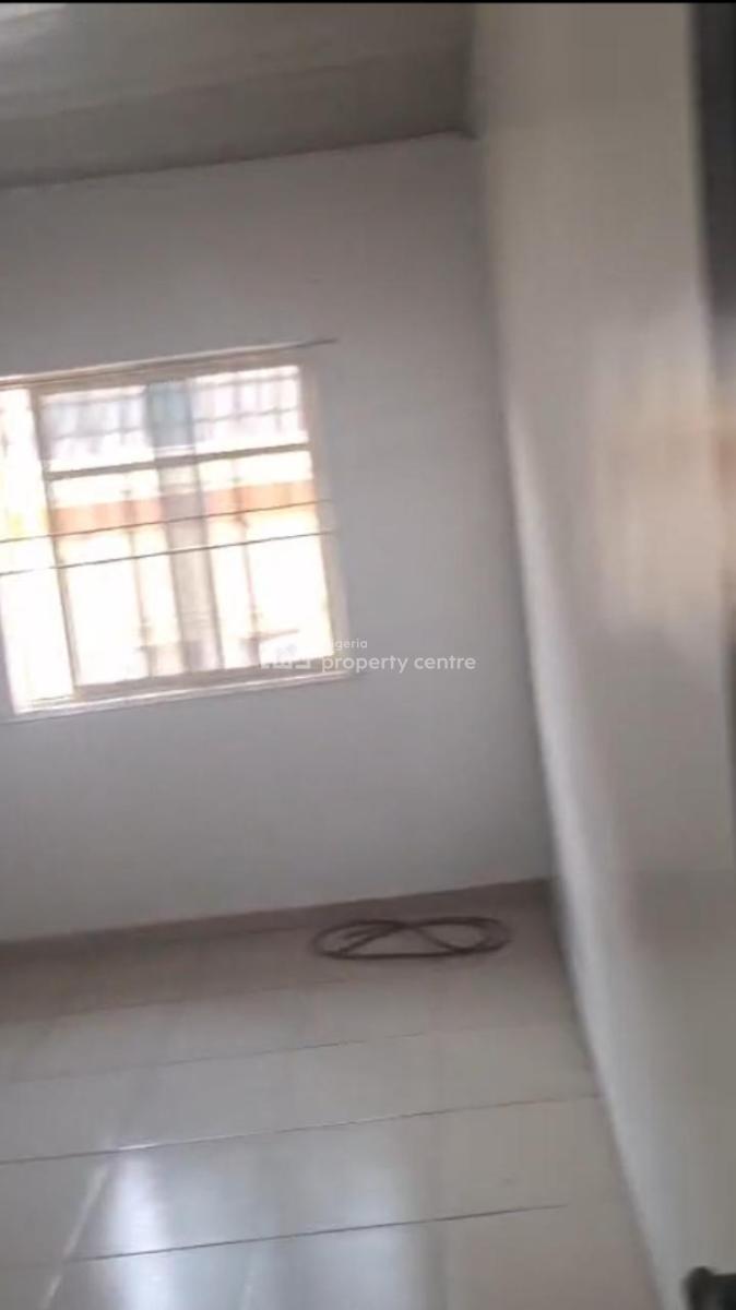 Lovely 2bedroom Flat, Anthony, Maryland, Lagos, Flat / Apartment for Rent