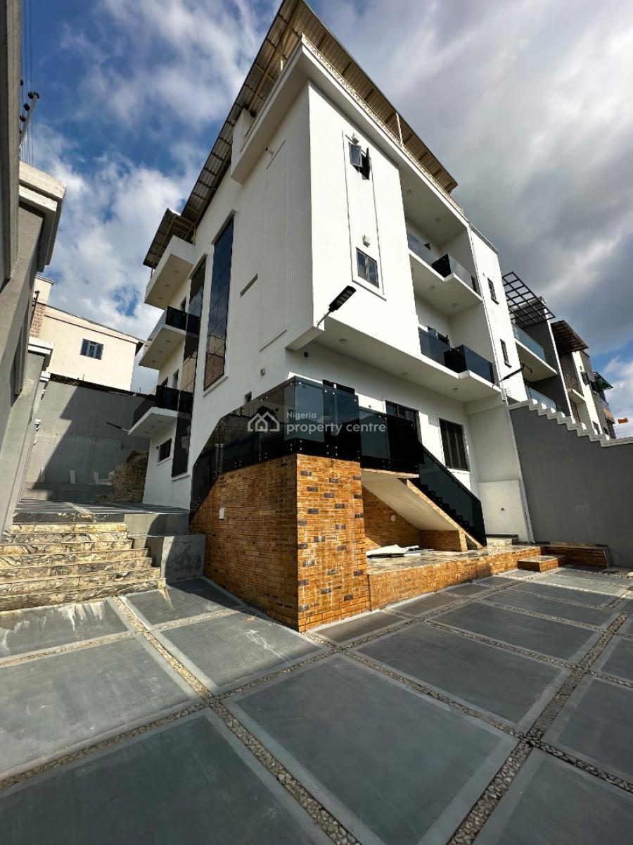5 Bedroom End of Terrace Duplex with Bq, Guzape District, Abuja, Semi-detached Duplex for Sale