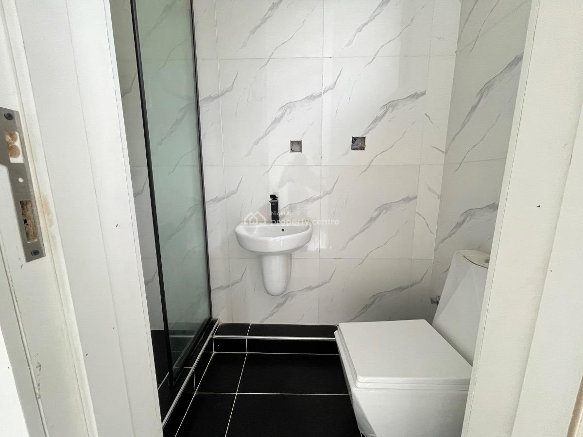 Newly Built 3 Bedroom Apartment, Freedom Way, Lekki Phase 1, Lekki, Lagos, Flat / Apartment for Sale