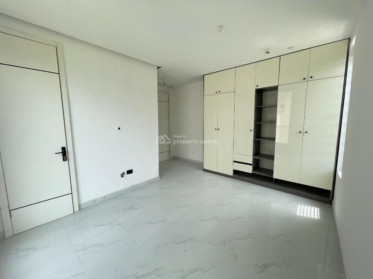 Newly Built 3 Bedroom Apartment, Freedom Way, Lekki Phase 1, Lekki, Lagos, Flat / Apartment for Sale