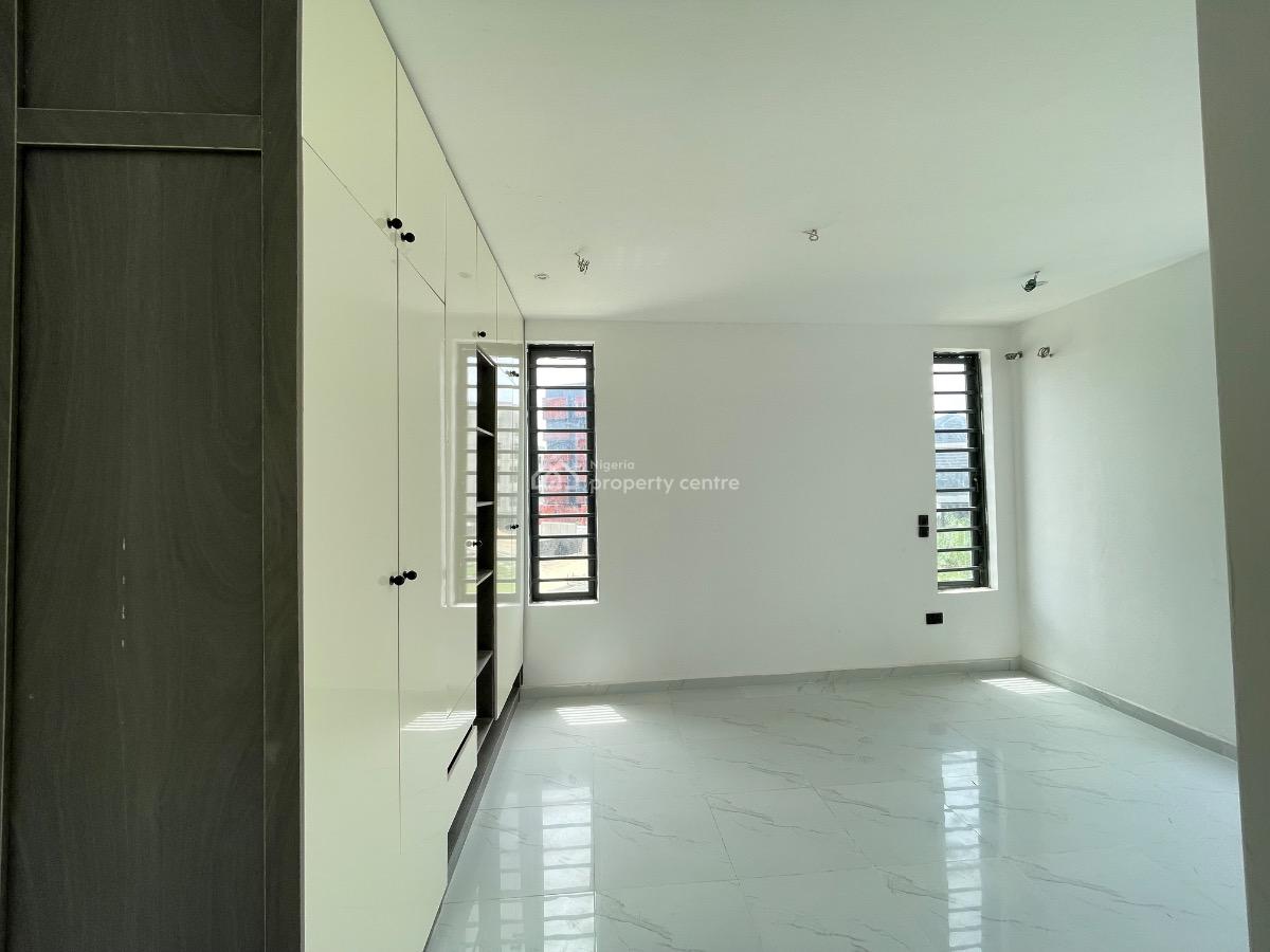 Newly Built 3 Bedroom Apartment, Freedom Way, Lekki Phase 1, Lekki, Lagos, Flat / Apartment for Sale