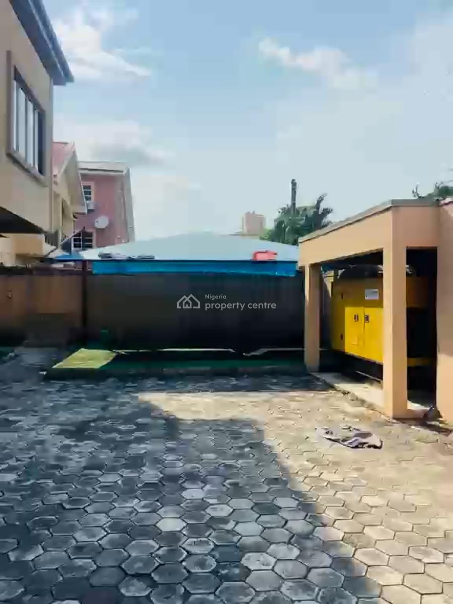 4 Bedrooms Fully Detached House with 1 Bq, Off Road 14, Lekki Phase 1, Lekki, Lagos, Detached Duplex for Sale