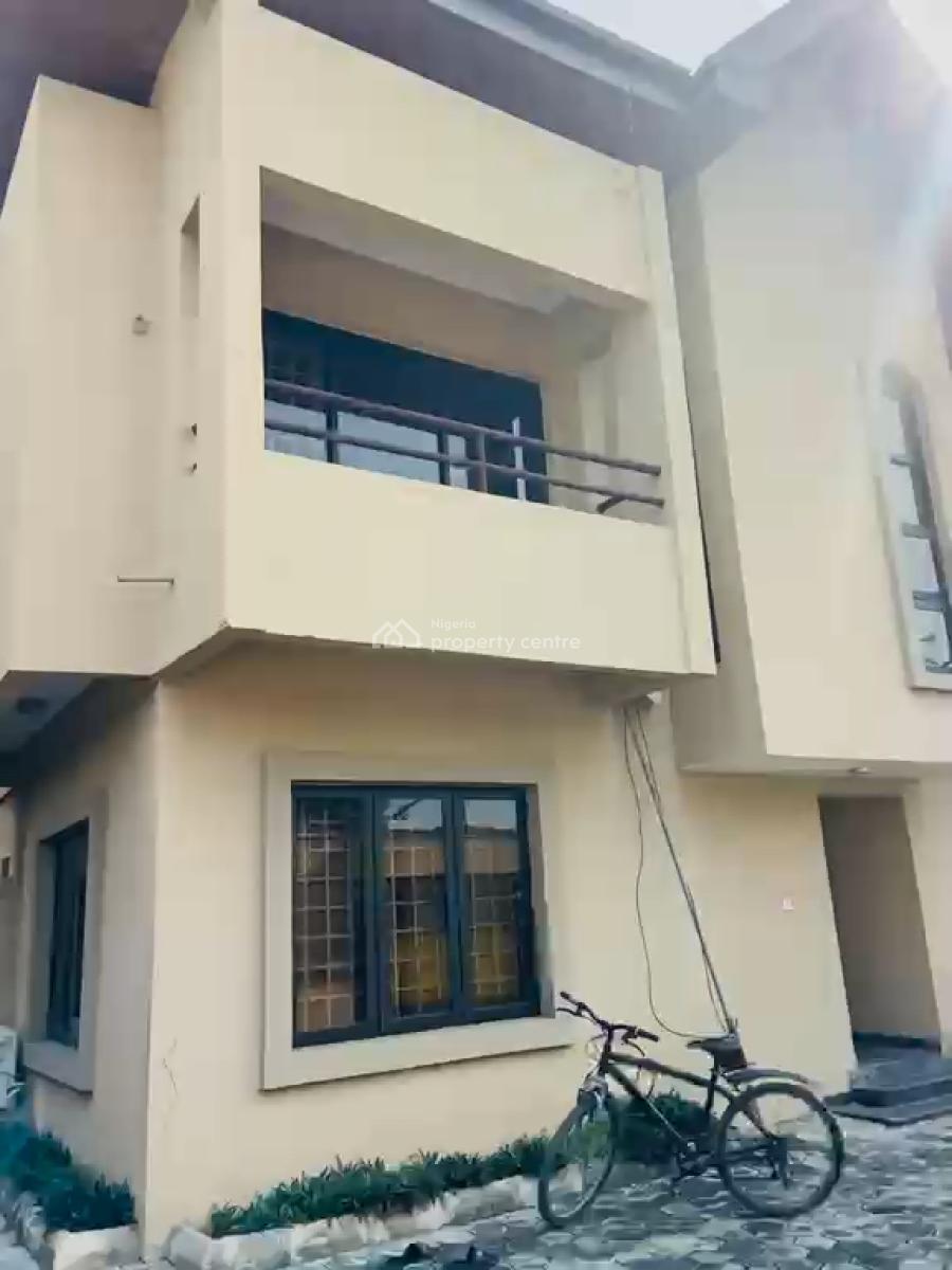 4 Bedrooms Fully Detached House with 1 Bq, Off Road 14, Lekki Phase 1, Lekki, Lagos, Detached Duplex for Sale