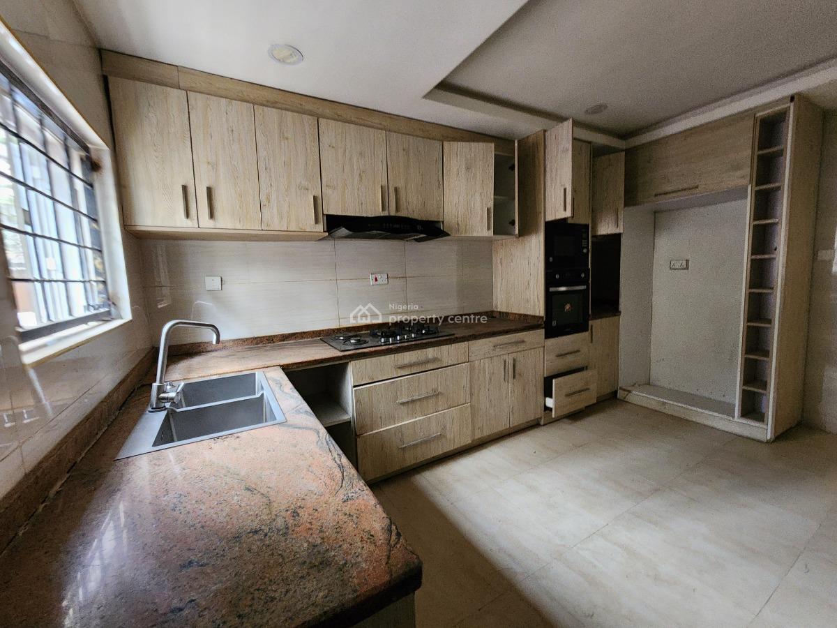 Premium 4 Bedroom End-terrace Duplex with Boys Quarter in Guzape, Close to Coza Church, Guzape District, Abuja, Terraced Duplex for Sale