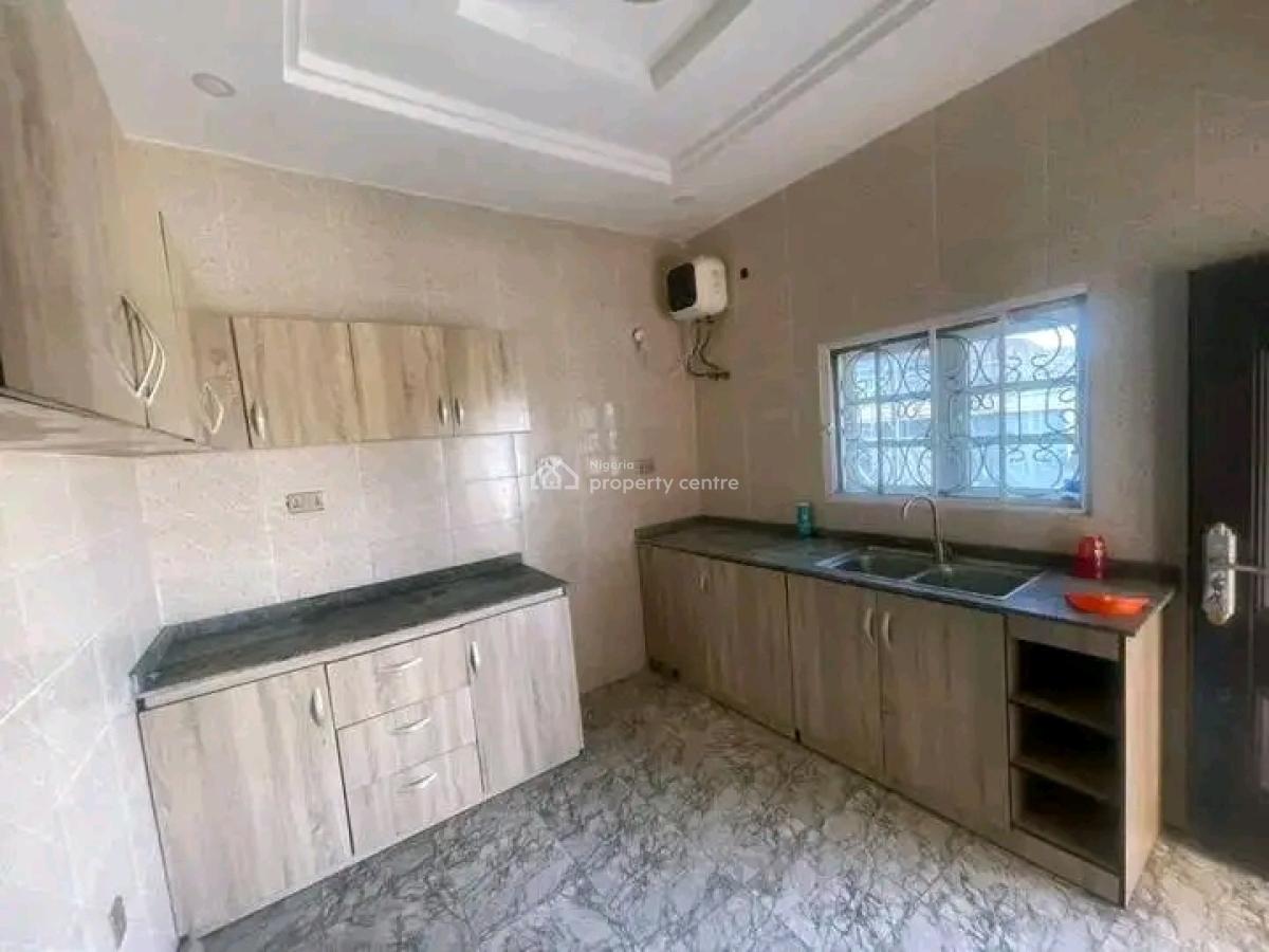 Spacious 4 Bungalow with Cctv Camera,247 Solar Light,  Borehole, Lugbe District, Abuja, Detached Bungalow for Sale