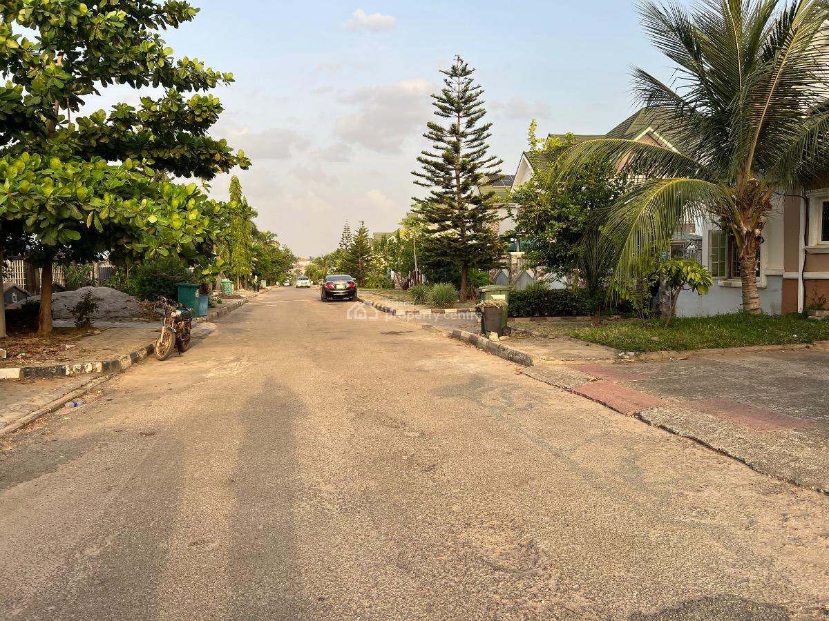 Strategically Located, Fully Furnished, Luxury 3 Bedroom Detached Bung, Sun City Estate, Galadimawa, Abuja, Detached Bungalow for Sale