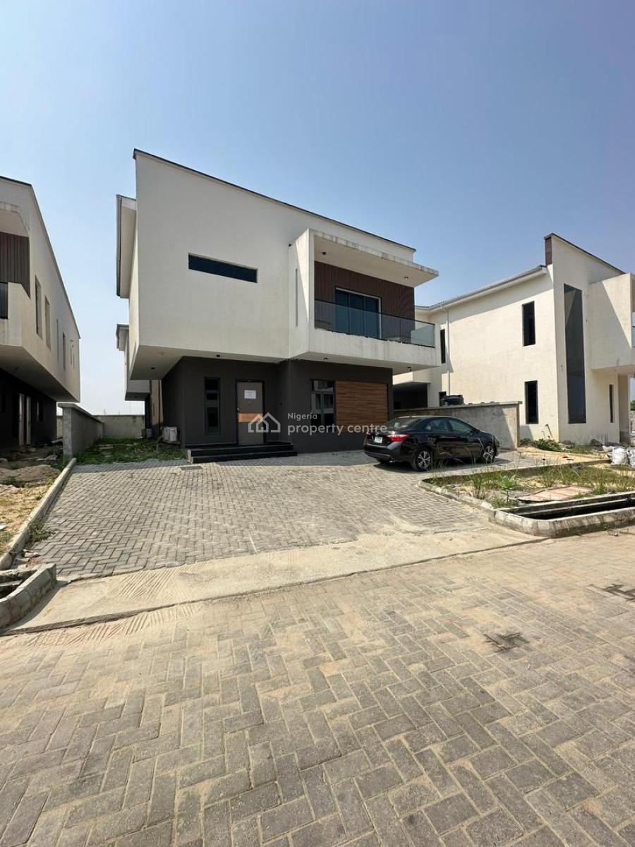 Bold Luxury 5 Bedroom Detached Duplex with Pool, Ante Room, & Bq, Lekki Phase 1, Lekki, Lagos, Detached Duplex for Sale