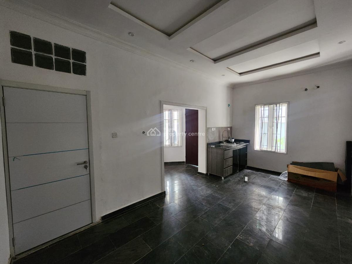 Standard Miniflat with 24hrs Power, Off Admiralty, Lekki Phase 1, Lekki, Lagos, Mini Flat (room and Parlour) for Rent