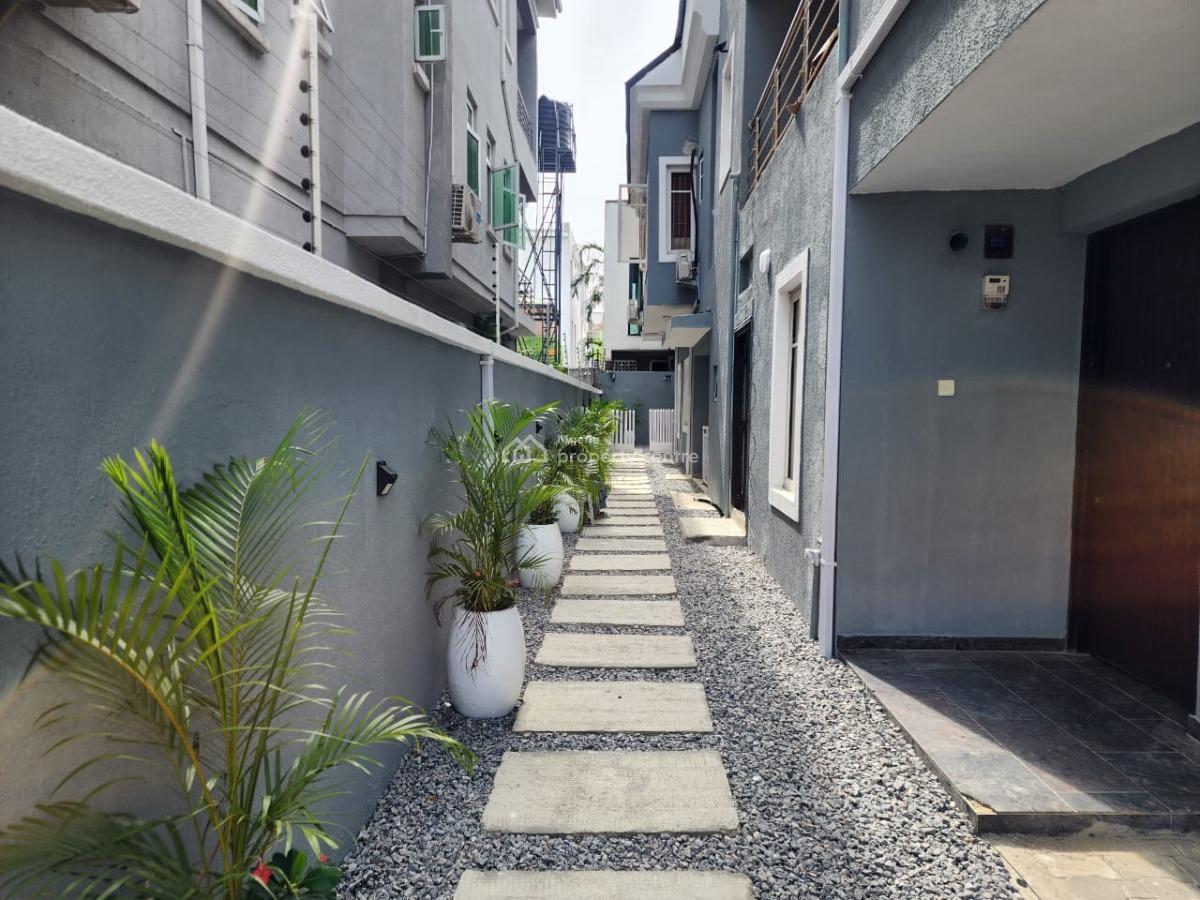 Standard Miniflat with 24hrs Power, Off Admiralty, Lekki Phase 1, Lekki, Lagos, Mini Flat (room and Parlour) for Rent