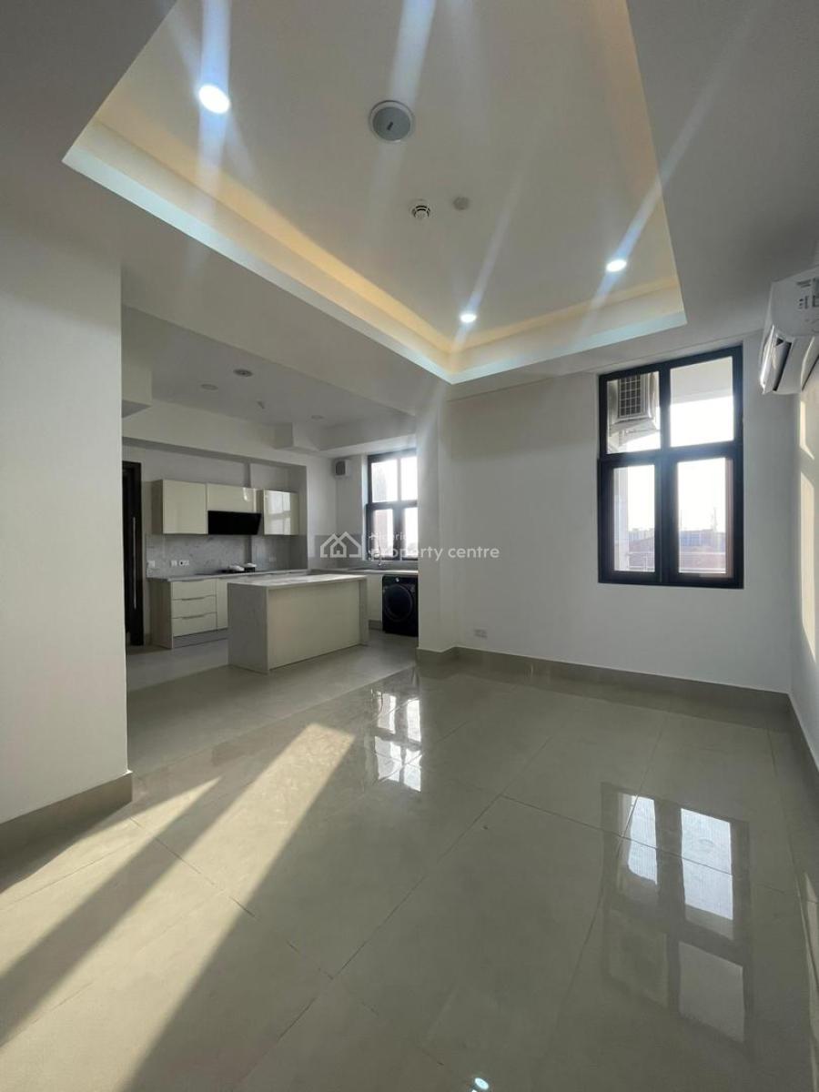 Luxurious 3 Bedroom Penthouse with Bq,  Pool, Gym and Elevator, Lekki Phase 1, Lekki, Lagos, Flat / Apartment for Sale