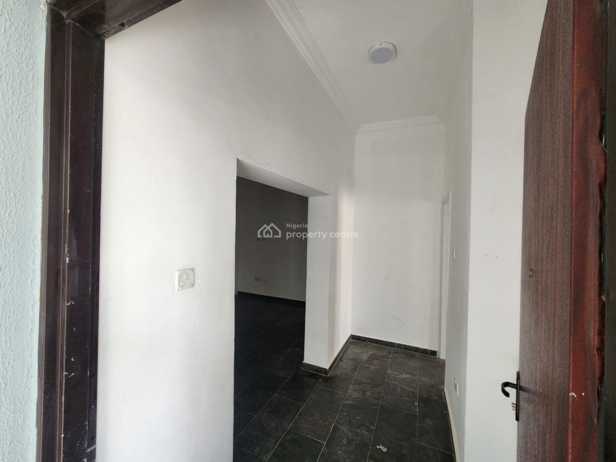 Spacious Mini Flat with Open Plan Kitchen, Lekki Phase 1, Lekki, Lagos, Mini Flat (room and Parlour) for Rent