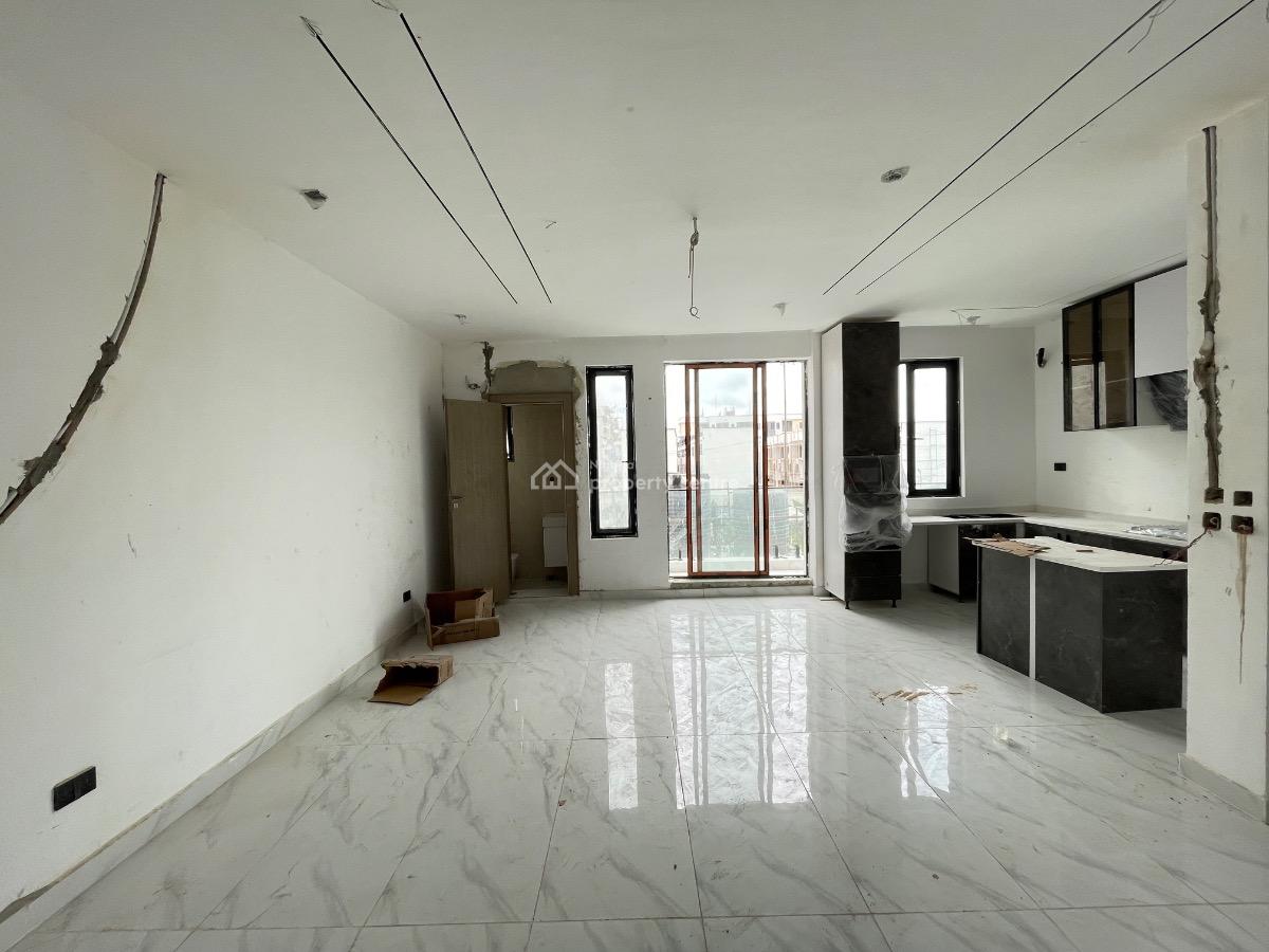 Contemporary 3 Bedroom Apartment, Freedom Way, Lekki Phase 1, Lekki, Lagos, Flat / Apartment for Sale