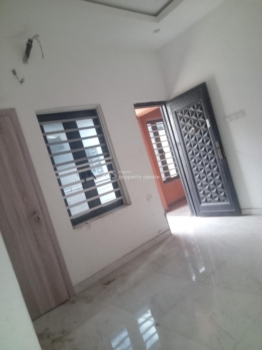 Fine Spacious Lovely Mini Flat Upstairs, Seaside Estate, Badore, Ajah, Lagos, Mini Flat (room and Parlour) for Rent