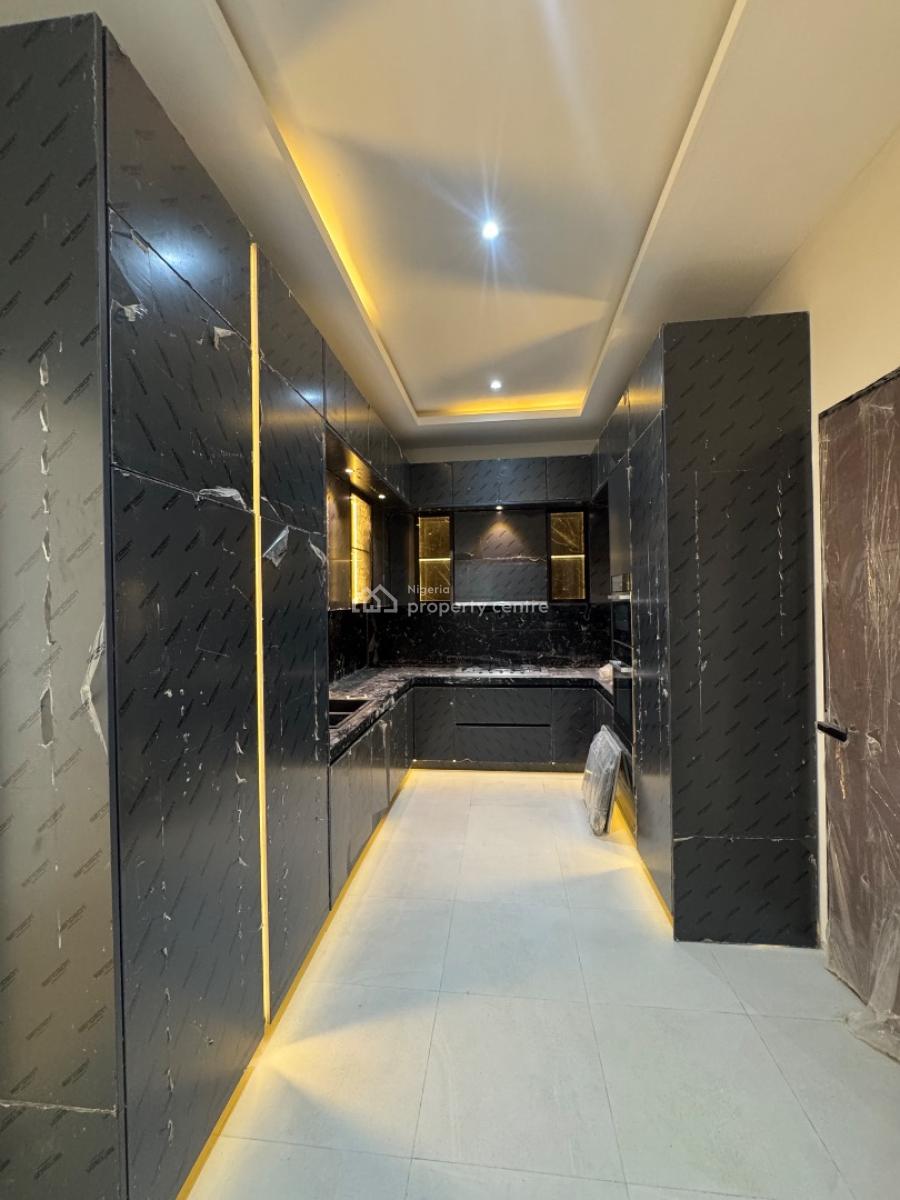 Exquisite Five (5) Bedroom Villa, Lekki Phase 1, Lekki, Lagos, Detached Duplex for Sale