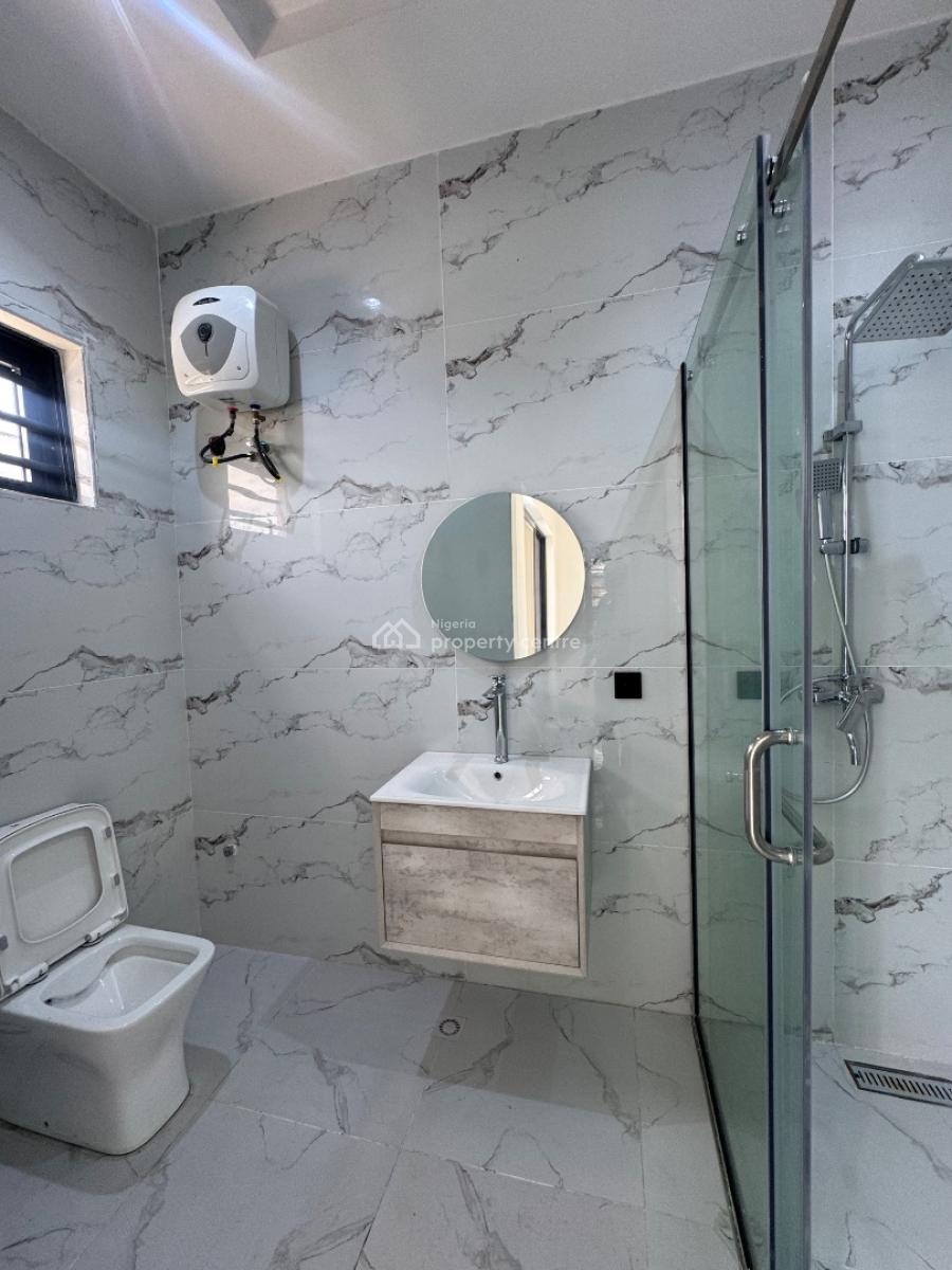 Spectacular Three (3) Bedroom Maisonette, Lekki Phase 1, Lekki, Lagos, House for Sale