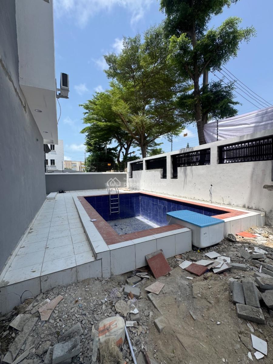 Spectacular Three (3) Bedroom Maisonette, Lekki Phase 1, Lekki, Lagos, House for Sale